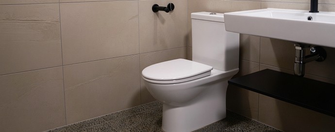 北區廁所修繕，解決漏水與壁癌問題