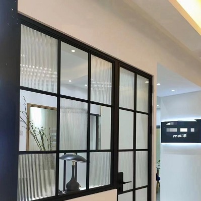 真興鋁框玻璃老師傅 - 台南室內拉門安裝專家