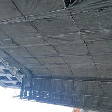 懸吊式鷹架安裝師傅專業形象